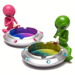 Cute Alien Ashtray – Creative Desktop Decor