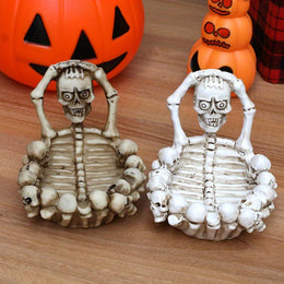 Gothic Skull Ashtray – Halloween Desktop Decor