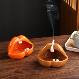 Lips Ashtray – Creative Nordic Desktop Decor