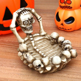 Gothic Skull Ashtray – Halloween Desktop Decor