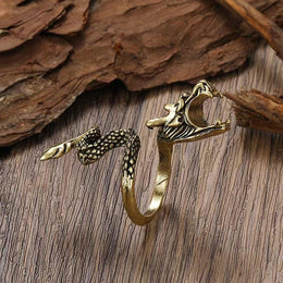 Cigarette Holder Ring – Convenient & Portable Smoking Tool