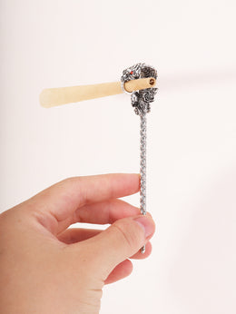 Creative Cigarette Holder Ring – Hands-Free Smoking Accessory